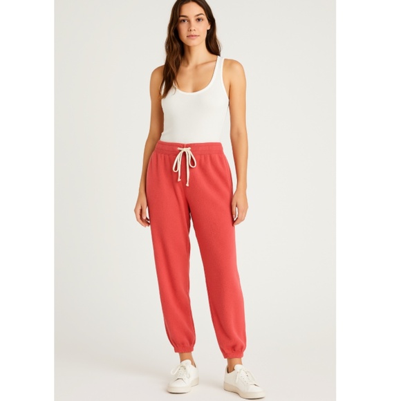 Free People Intimately Hi Rise Cozy Soft Fleece Joggers Light Red Size Large NWT - Picture 1 of 8